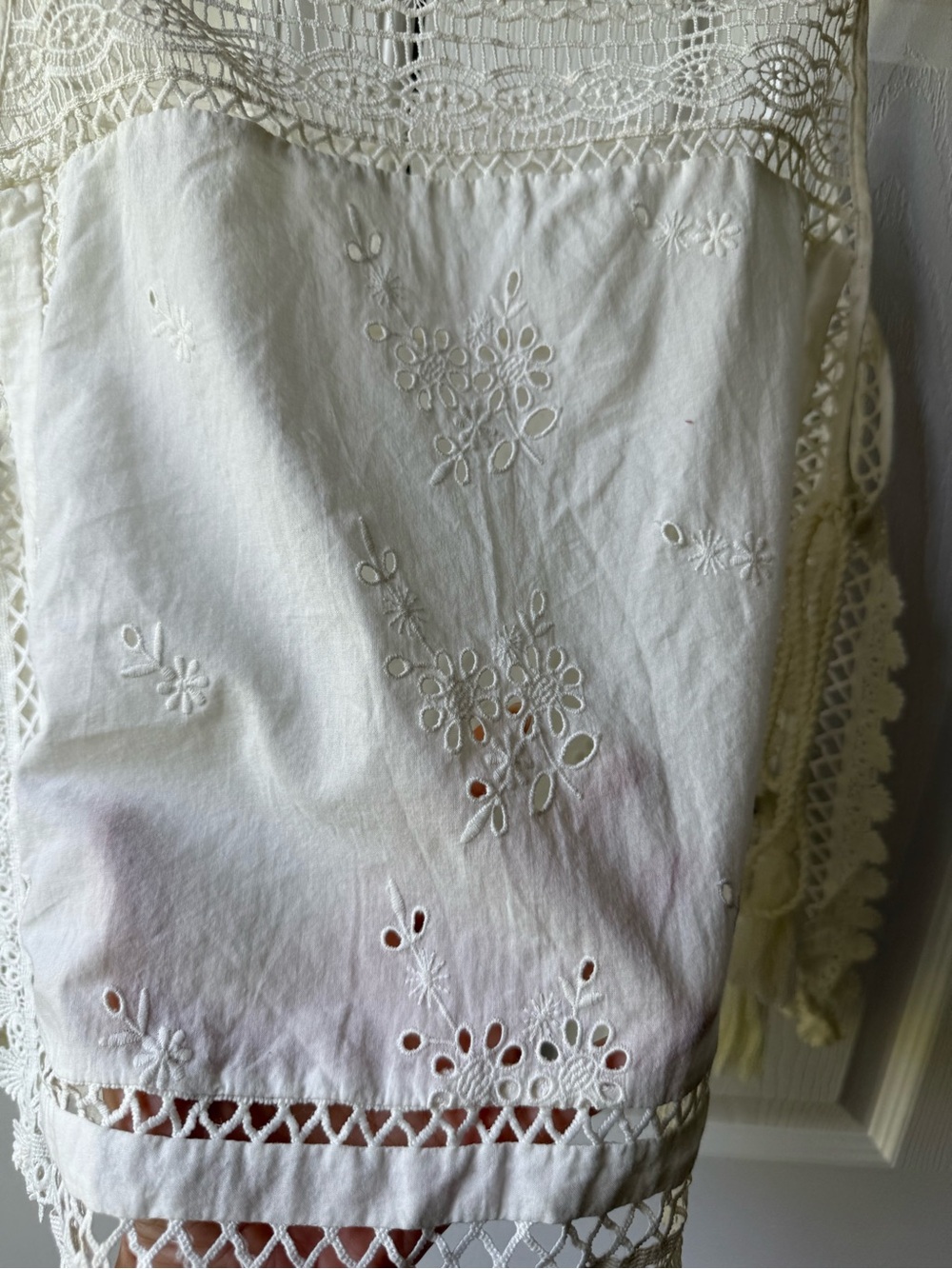 Free People Garden Party Cami Sz L Ivory Boho Cottage Festival Eyelet Lace top - Picture 8 of 9
